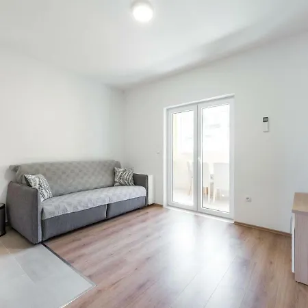 Appartmenthaus Rilovic 250s