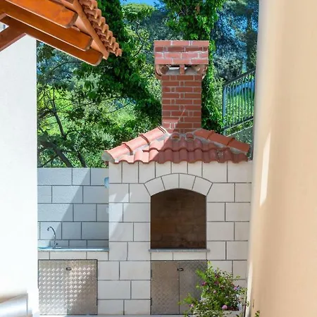 Apartment Appartmenthaus Rilovic 250s *